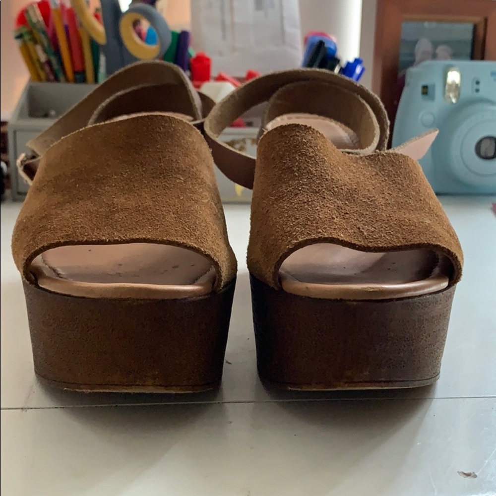 👡 2/$40 Flatforms